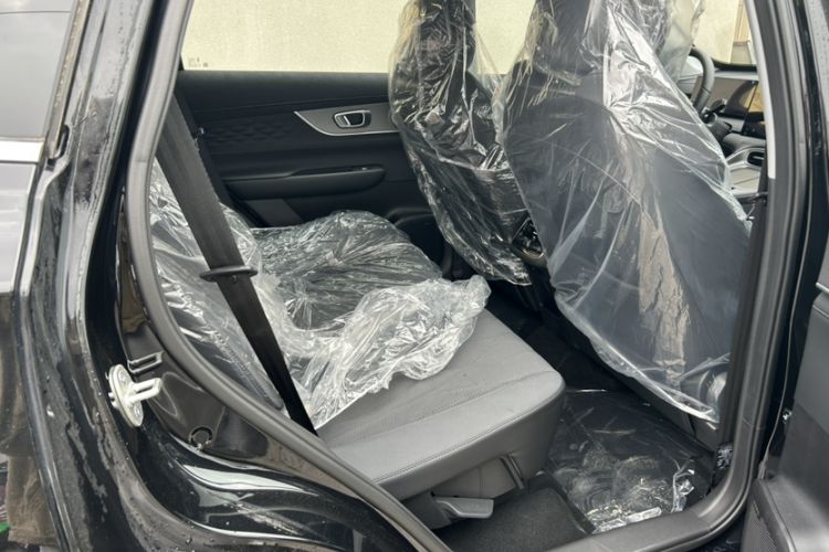 Used Chery Fengyun T8 2025 1.5T 130 km Comfort Edition 5-Seater Interior 5