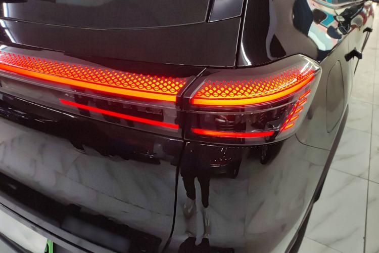 Used Chery Fengyun T8 2025 1.5T 130 km Comfort Edition 5-Seater Right Rear Taillight