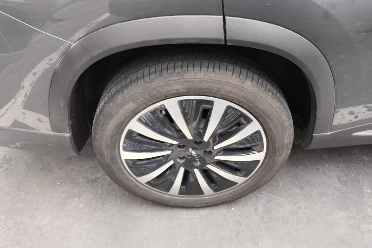 Used Chery Fengyun T8 2025 1.5T 130km Deluxe Version 5 Seats Exterior 5