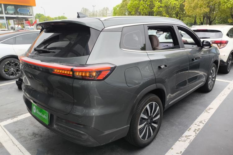 Used Chery Fengyun T8 2025 1.5T 130km Deluxe Version 5 Seats Rear Right 45 Deg