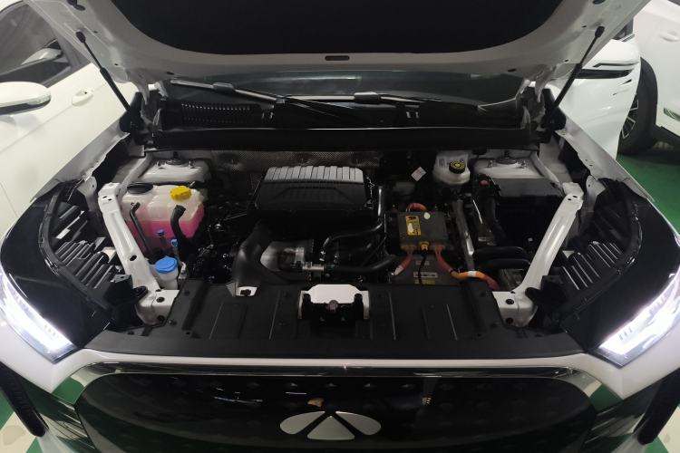 Used Chery Fengyun T8 2025 1.5T 130 km Luxury Edition 5-Seater Engine Bay