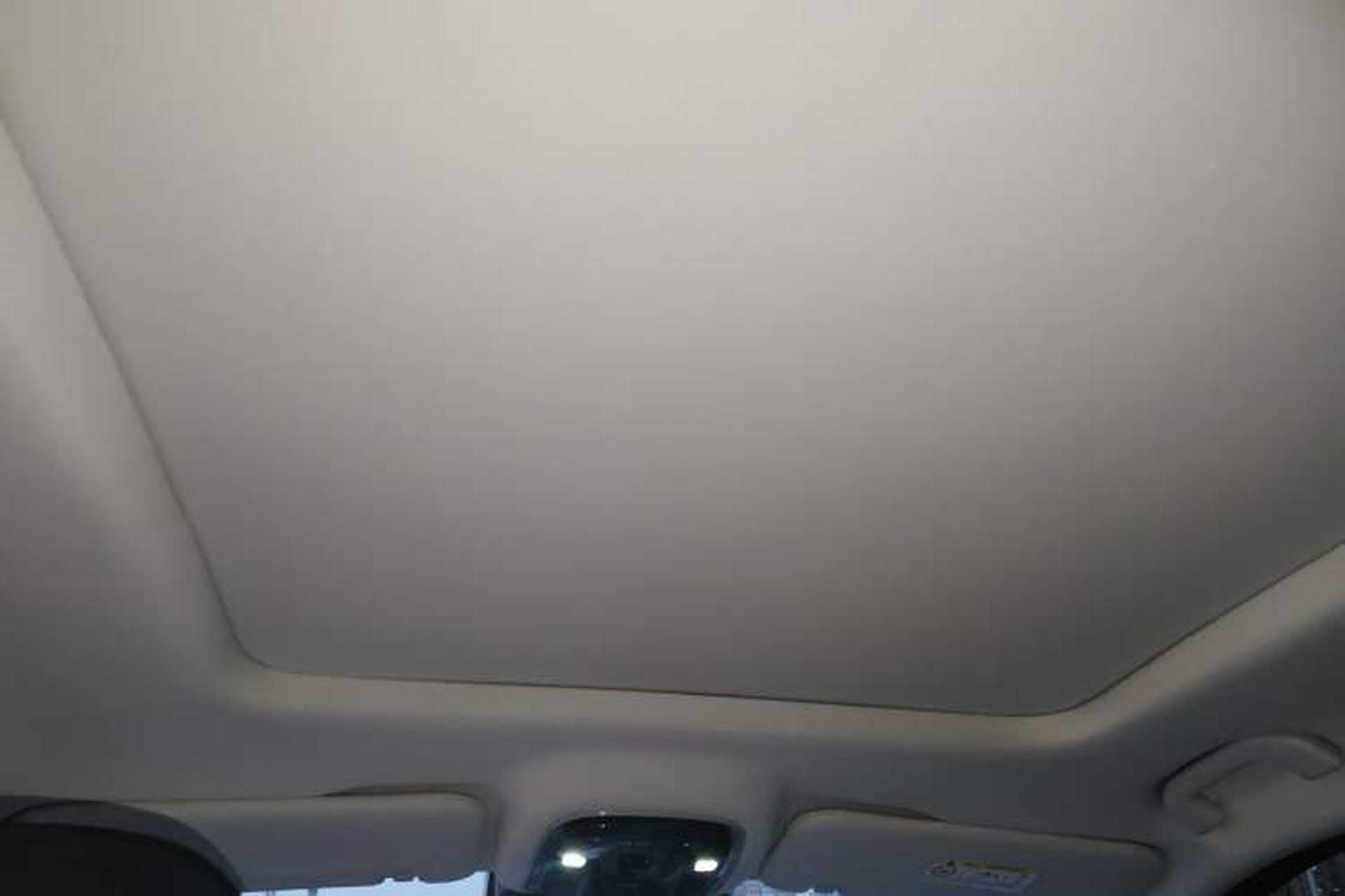 Used Chery Fengyun T9 2024 120 Long-Range Comfort Version 5 Seats Lithium Iron Phosphate Headliner