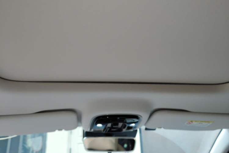 Used Chery Fengyun T9 2024 120 Long-Range Flagship Version 7 Seats Lithium Iron Phosphate Headliner