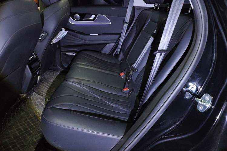 Used Chery Fengyun T9 2024 120 Long-Range Comfort Version 5-Seater with Ternary Lithium Battery Left Rear Seat