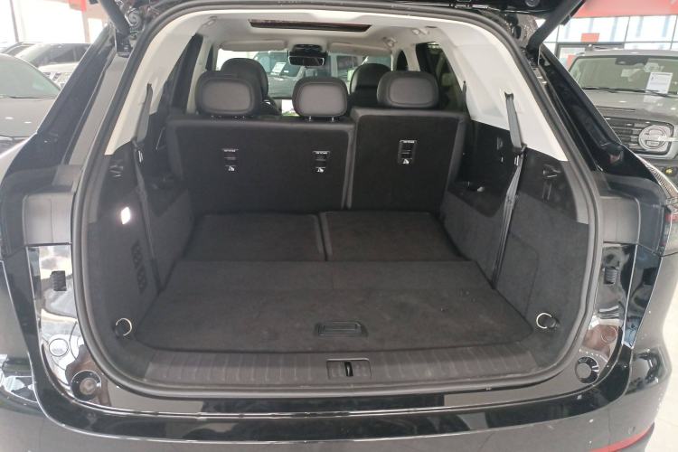 Used Chery Fengyun T9 2024 120 Long-Range Flagship Version 7 Seats Ternary Lithium Trunk