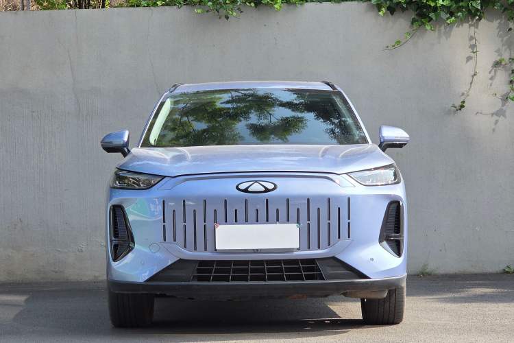 Used Chery Fengyun T9 2024 120 Long-Range Flagship Version 7 Seats Ternary Lithium Exterior 4