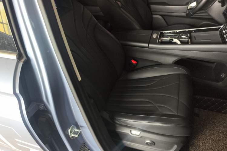 Used Chery Fengyun T9 2024 120 Long-Range Flagship Version 7 Seats Ternary Lithium Right Front Seat