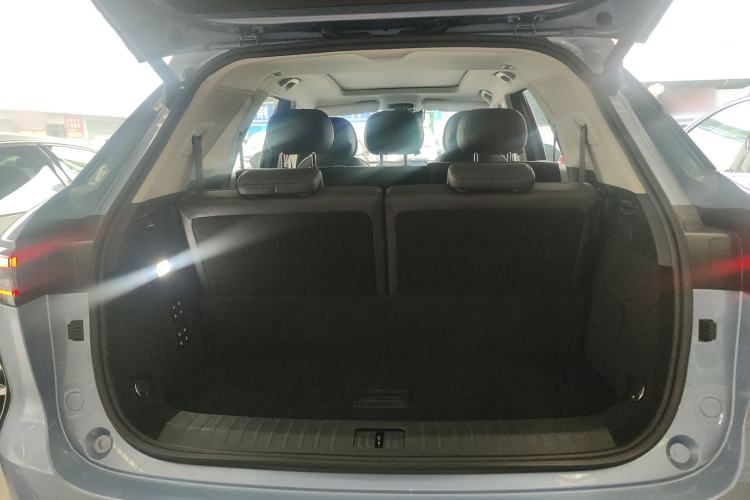 Used Chery Fengyun T9 2024 120 Long-Range Flagship Version 7 Seats Ternary Lithium Trunk