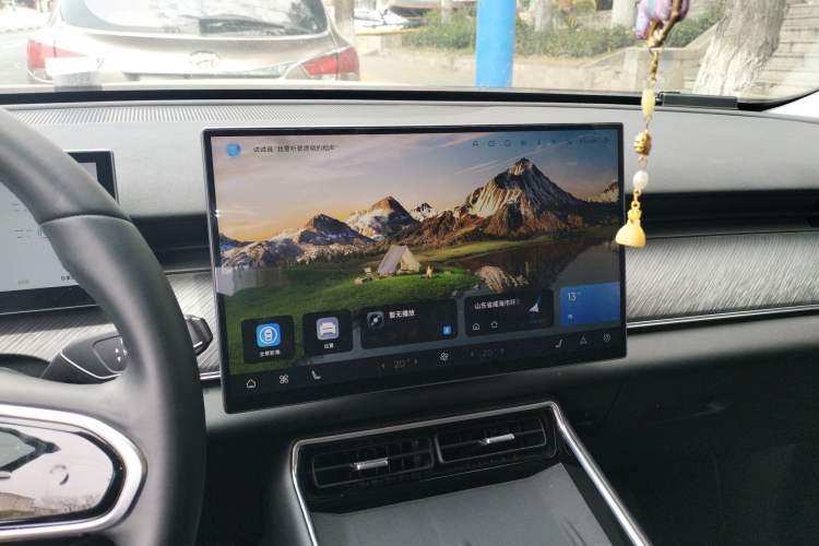 Used Chery Fengyun T9 2024 120 Long-Range Comfort Version 7-Seater Lithium-Ion Battery Audio And AC Panel