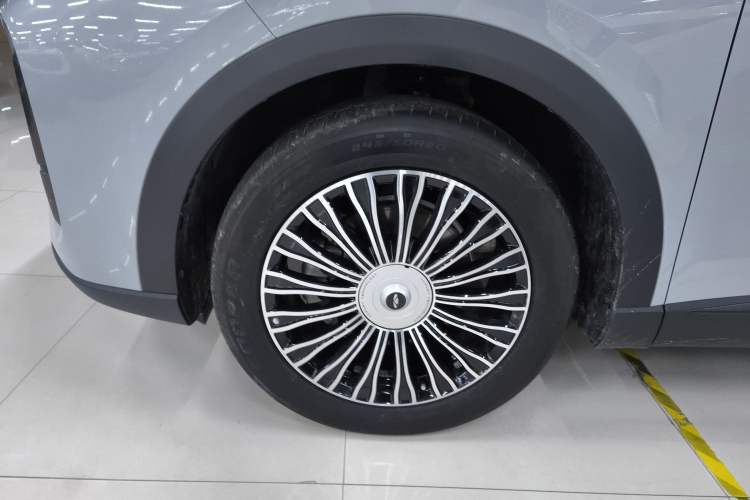 Used Chery Fengyun T9 2024 120 Long-Range Flagship Version 7 Seats Ternary Lithium Exterior 2