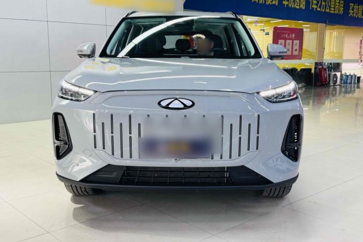 Used Chery Fengyun T9 2024 120 Long-Range Flagship Version 7 Seats Ternary Lithium Exterior 4