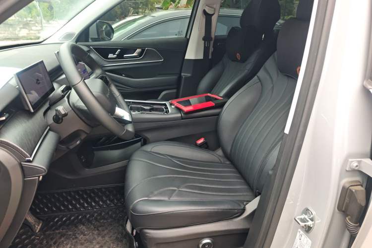 Used Chery Fengyun T9 2024 120 Long-Range Flagship Version 7 Seats Ternary Lithium Left Front Seat