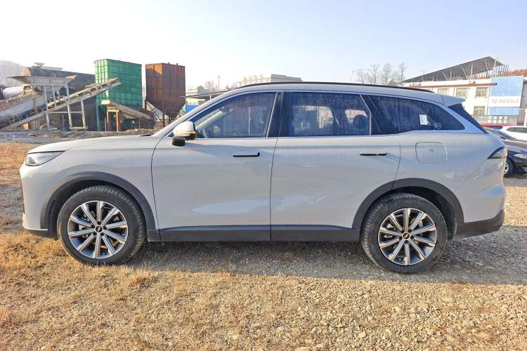 Used Chery Fengyun T9 2024 120 Long-Range Comfort Version 7 Seats Lithium Iron Phosphate Left Side