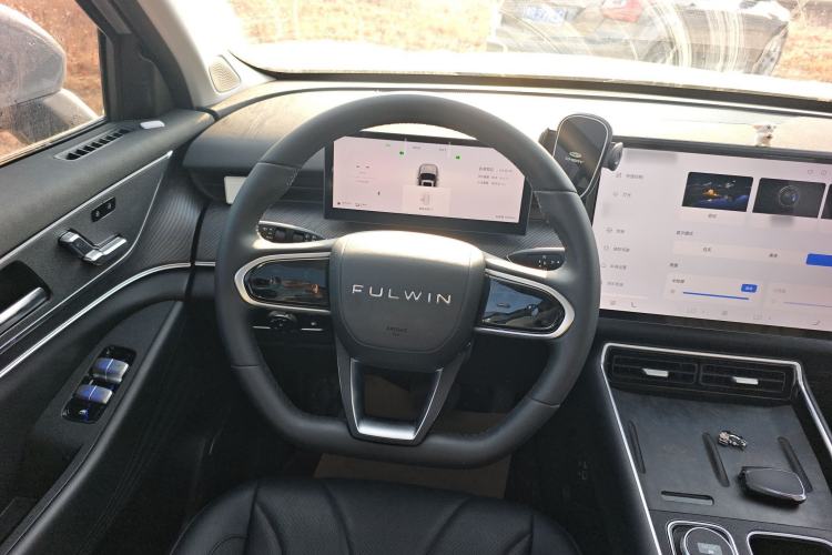 Used Chery Fengyun T9 2024 120 Long-Range Comfort Version 7 Seats Lithium Iron Phosphate Steering Wheel