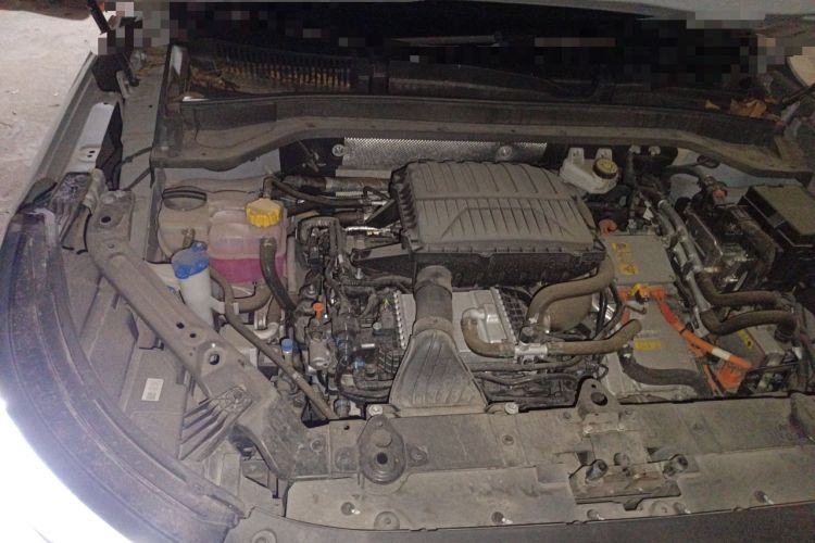 Used Chery Fengyun T9 2024 120 Long-Range Standard Version 5 Seats Lithium-NMC Battery Engine Bay Right