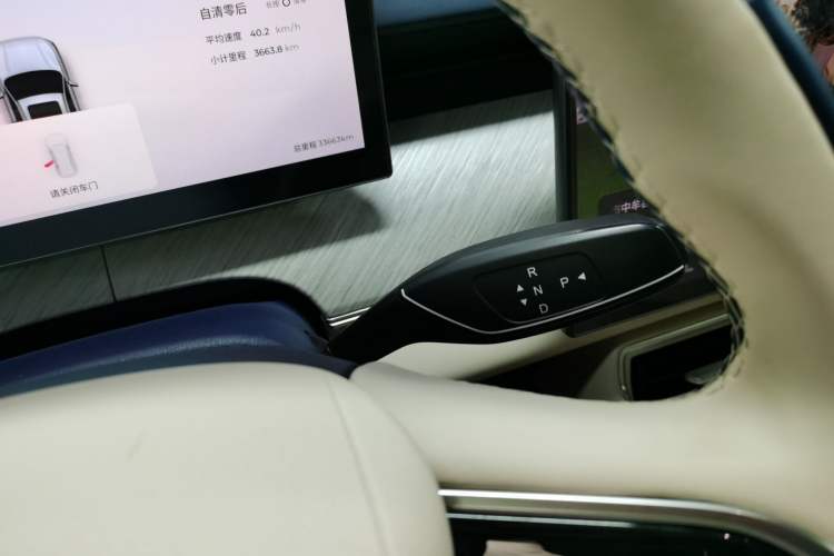 Used Chery Fengyun T9 2024 120 Long-Range Comfort Version 5-Seater with Ternary Lithium Battery Gear Lever