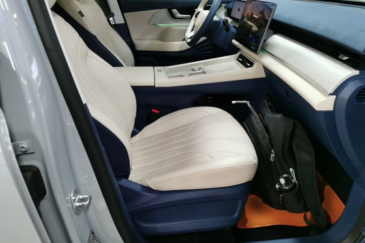 Used Chery Fengyun T9 2024 120 Long-Range Comfort Version 5-Seater with Ternary Lithium Battery Right Front Seat