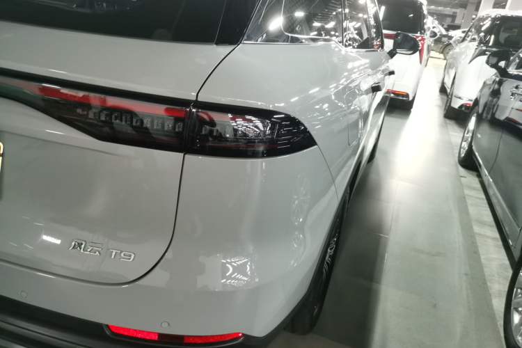 Used Chery Fengyun T9 2024 120 Long-Range Flagship Version 7 Seats Ternary Lithium Right Rear Taillight