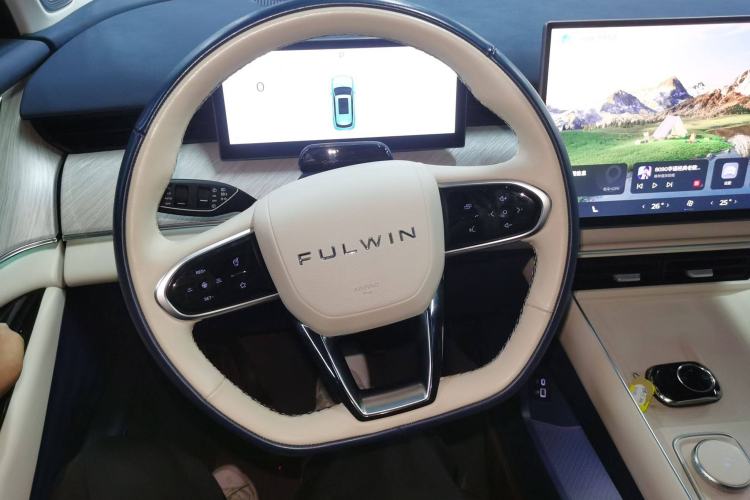 Used Chery Fengyun T9 2024 120 Long-Range Flagship Version 7 Seats Ternary Lithium Steering Wheel