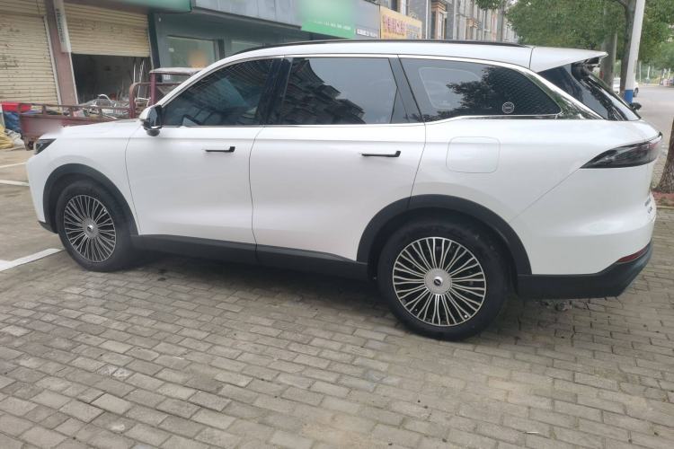 Used Chery Fengyun T9 2024 120 Long-Range Luxury Version 5 Seats Ternary Lithium Exterior 3