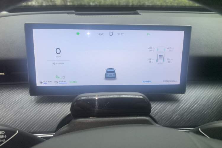 Used Chery Fengyun T9 2024 120 Long-Range Flagship Version 7 Seats Ternary Lithium Instrument Cluster