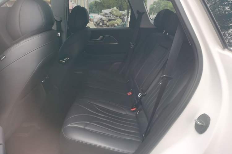 Used Chery Fengyun T9 2024 120 Long-Range Luxury Version 5 Seats Ternary Lithium Interior 4
