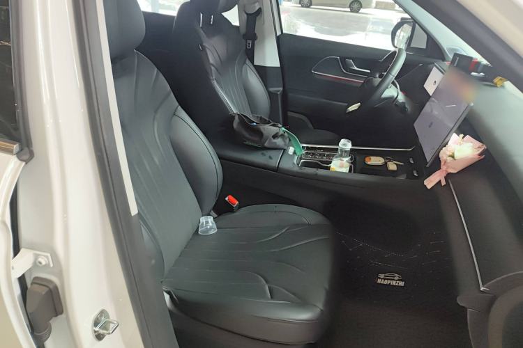 Used Chery Fengyun T9 2024 120 Long-Range Comfort Version 5-Seater with Ternary Lithium Battery Right Front Seat