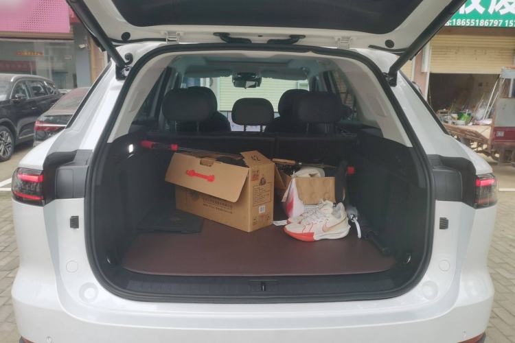 Used Chery Fengyun T9 2024 120 Long-Range Luxury Version 5 Seats Ternary Lithium Trunk