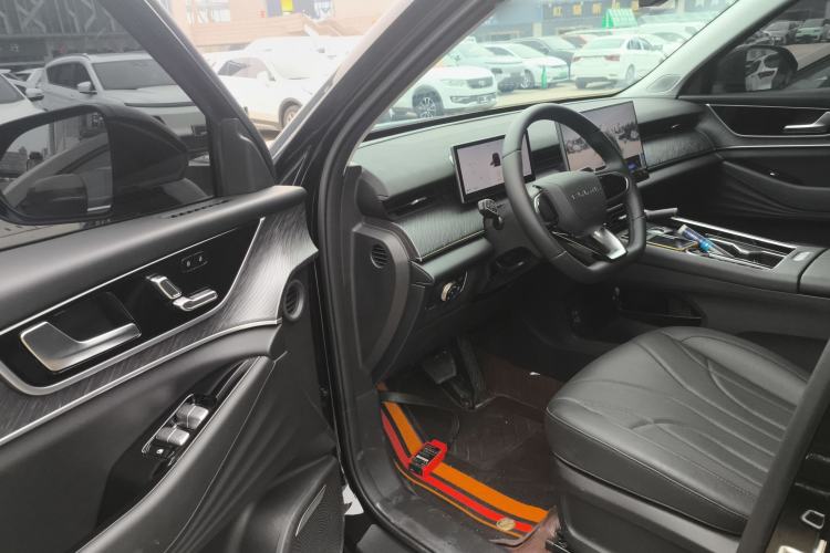 Used Chery Fengyun T9 2025 120 Long-Range Prestige Version 5 Seats Lithium Iron Phosphate Driver Seat