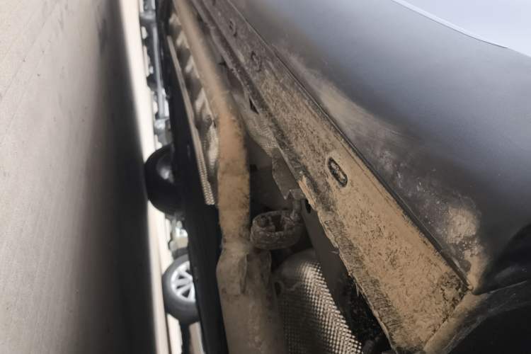 Used Chery Fengyun T9 2025 120 Long-Range Prestige Version 5 Seats Lithium Iron Phosphate Left Side Sill