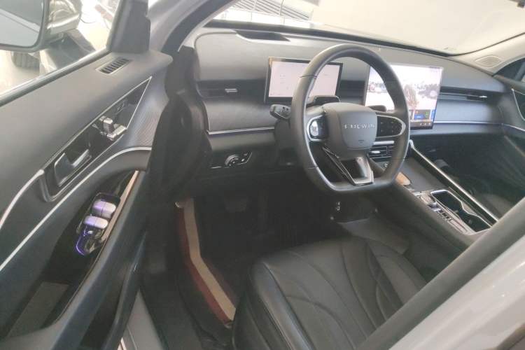 Used Chery Fengyun T9 2025 120 Long-Range Flagship PLUS 7-Seater with Ternary Lithium Battery Driver Seat