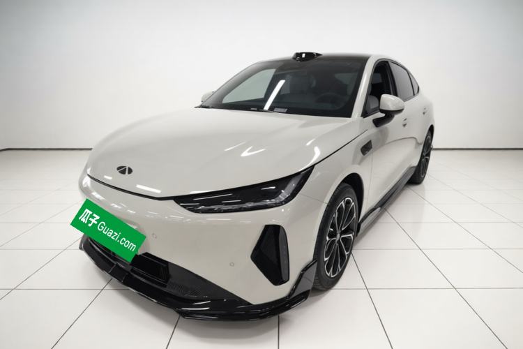 Chery Fengyun Venucia A9 2026 Model 655 MAX LiDAR Edition