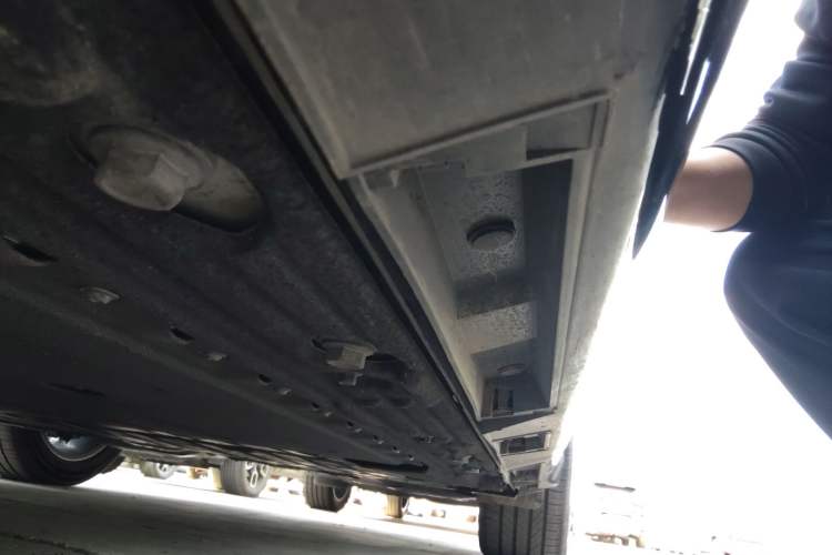 Used Chery Fulwin A9L 2025 Model, 260 Ultra-Long Range Prestige Edition Right Side Sill