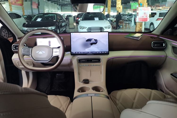 Used Chery Fulwin A9L 2025 Model, 260 Boya Luxury Edition Center Console