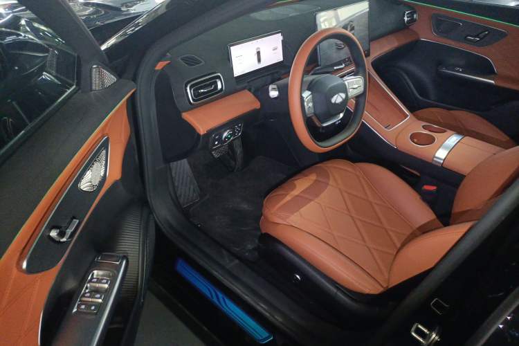 Used Chery Fulwin A9L 2025 Model, 260 Ultra-Long Range Prestige Edition Driver Seat