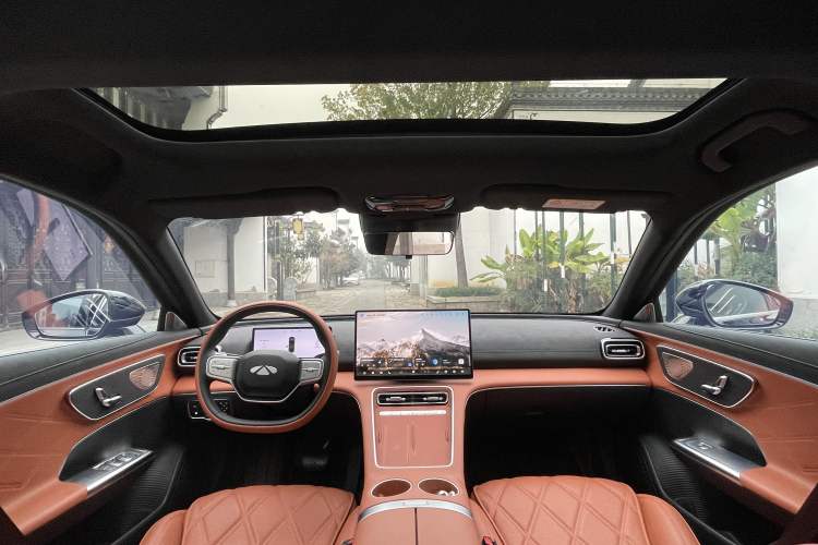 Used Chery Fulwin A9L 2025 Model, 260 Ultra-Long Range Luxury Edition Headliner