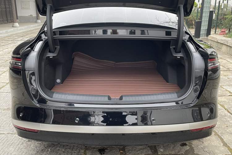 Used Chery Fulwin A9L 2025 Model, 260 Ultra-Long Range Luxury Edition Trunk