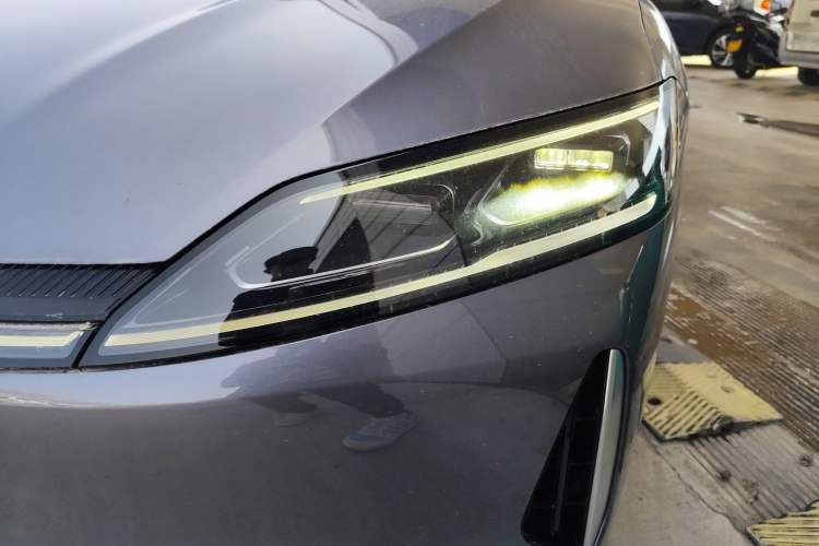 Used Chery Fulwin A9L 2025 Model, 260 Ultra-Long Range Prestige Edition Left Front Headlight