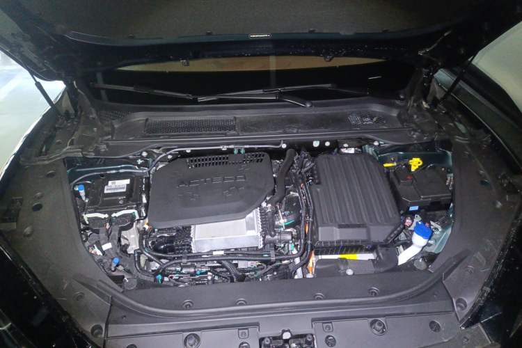 Used Chery Fulwin A9L 2025 Model, 260 Ultra-Long Range Prestige Edition Engine Bay