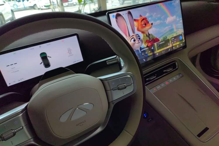 Used Chery Fulwin A9L 2025 Model, Four-Wheel Drive High-Energy Peak Edition Gear Lever