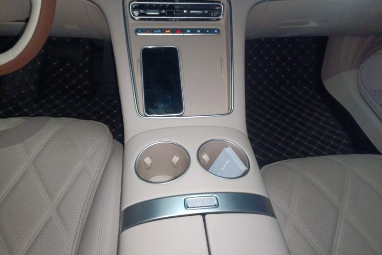 Used Chery Fulwin A9L 2025 Model, 260 Ultra-Long Range Prestige Edition Gear Lever