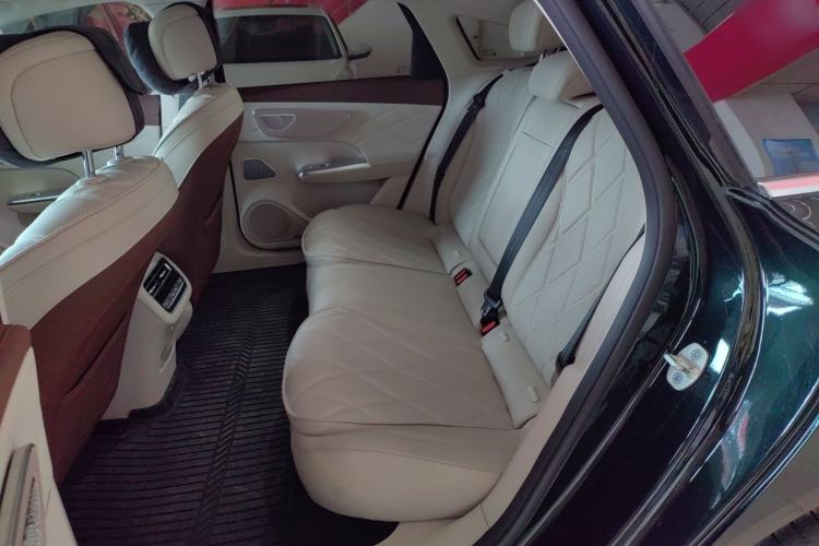 Used Chery Fulwin A9L 2025 Model, Four-Wheel Drive High-Energy Peak Edition Left Rear Seat