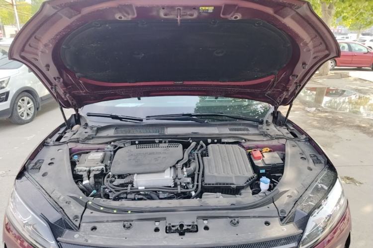 Used Chery Fulwin A9L 2025 Model, Four-Wheel Drive High-Energy Peak Edition Engine Bay