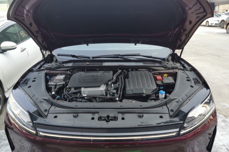 Used Chery Fulwin A9L 2025 Model, Four-Wheel Drive High-Energy Peak Edition Engine Bay