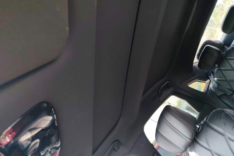 Used Chery Fulwin A9L 2025 Model, Guanghui Four-Wheel Drive High-Energy Edition Headliner