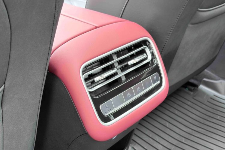 Used Chery Fulwin A9L 2025 Model, Four-Wheel Drive High-Energy Peak Edition Interior 10