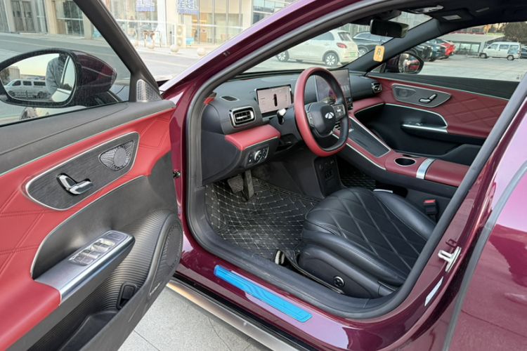 Used Chery Fulwin A9L 2025 Model, Guanghui Four-Wheel Drive High-Energy Edition Interior 6