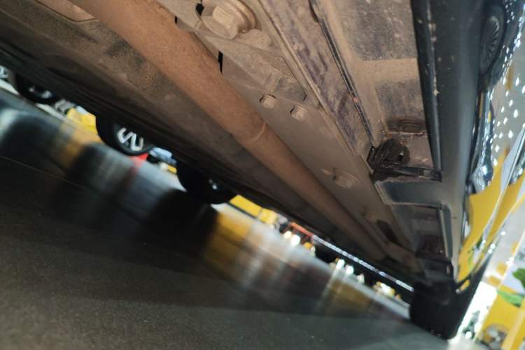 Used Chery Fulwin A9L 2025 Model, 260 Ultra-Long Range Prestige Edition Left Side Sill