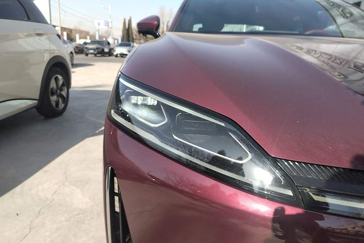 Used Chery Fulwin A9L 2025 Model, Four-Wheel Drive High-Energy Peak Edition Right Front Headlight