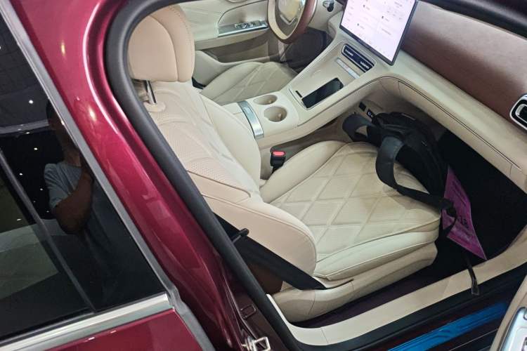 Used Chery Fulwin A9L 2025 Model, 260 Ultra-Long Range Prestige Edition Right Front Seat